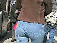 Our hunter approached this cutie and shamelessly filmed her applecheeked ass in sexy blue jeans!