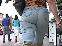 Women ass in tight jeans made me look back, turn around and follow the girl. I couldn't walk by without getting that view filmed